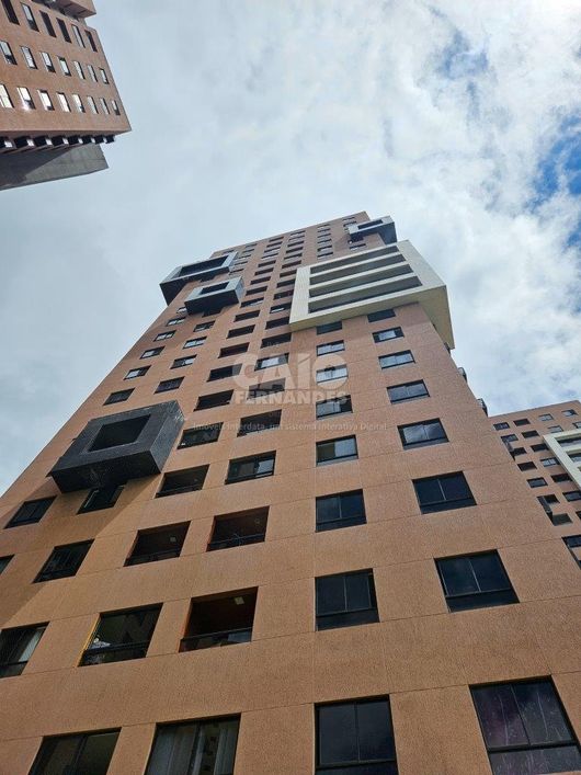 Apartamento no condomínio Metrópolis