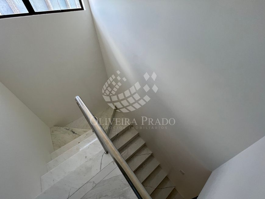 Júnior Creci 4745 - 84 99922.4172 - Cond. Riviera Mar de Ponta Negra - Duplex c/ 3 quartos - R$ 725.