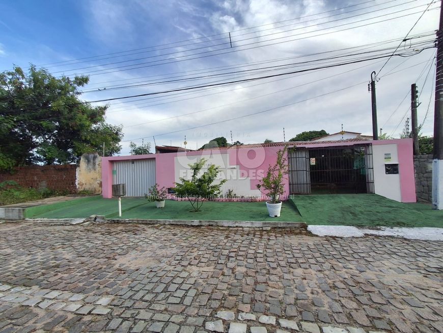Casa em Lagoa Nova