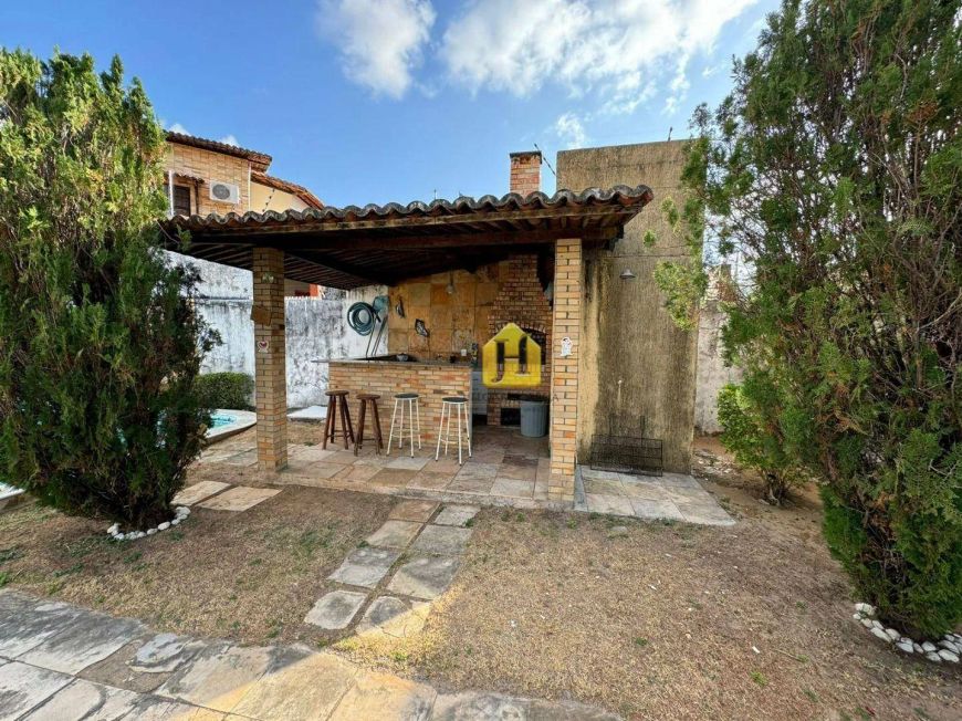 Casa com 4 dormitórios à venda, 176 m² por R$ 670.000,00 - Capim Macio - Natal/RN