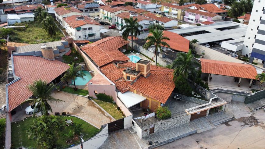 Casa para venda com 550 m² quadrados e 6 quartos em Capim Macio - Natal - RN
