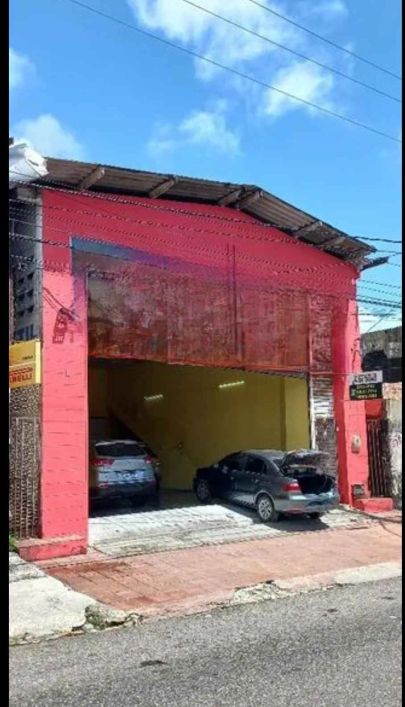 VENDO GALPAO C/ 250m2 ALECRIM - CAVALCANTE CORRETOR CL5787