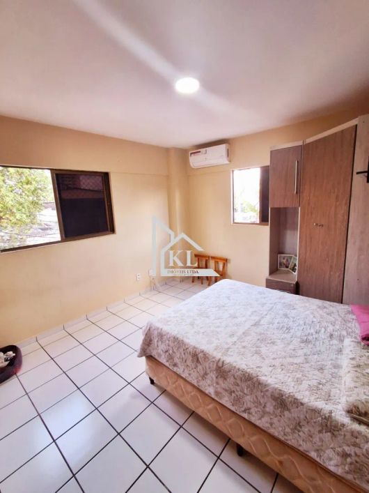 Perfeita Localização! Apto - 2 quartos - Sombra - Res. Califórnia - Lagoa Nova