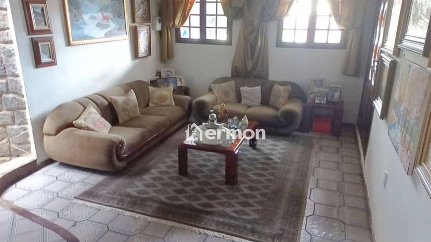 Casa com 4 dormitórios à venda, 272 m² por R$ 600.000,00 - Lagoa Nova - Natal/RN