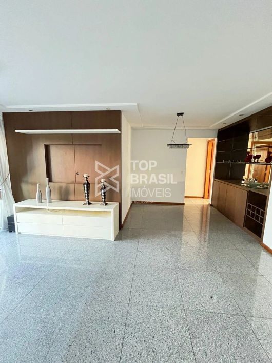 Apartamento 3 Suítes em Lagoa Nova - Natal