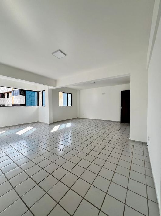 Condomínio Água Viva, Capim Macio - Apartamento à Venda!