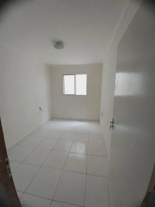 Ribeira-Exc.Loc -Casa Rua Principal 02 Qtos - Reformada-N/tem Garagem-R$ 120 Mil - N/Finan - N/Troca