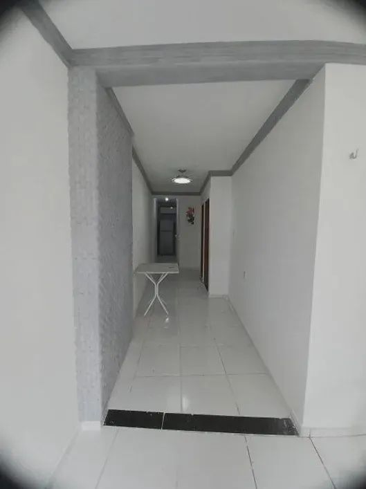 Ribeira-Exc.Loc -Casa Rua Principal 02 Qtos - Reformada-N/tem Garagem-R$ 120 Mil - N/Finan - N/Troca