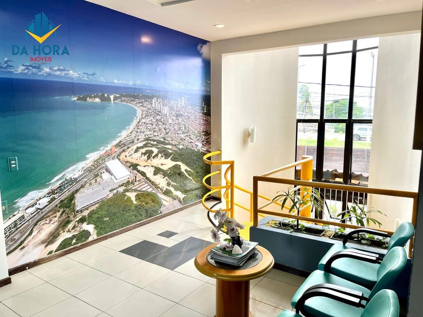 Sala Comercial na Av. Praia de Ponta Negra