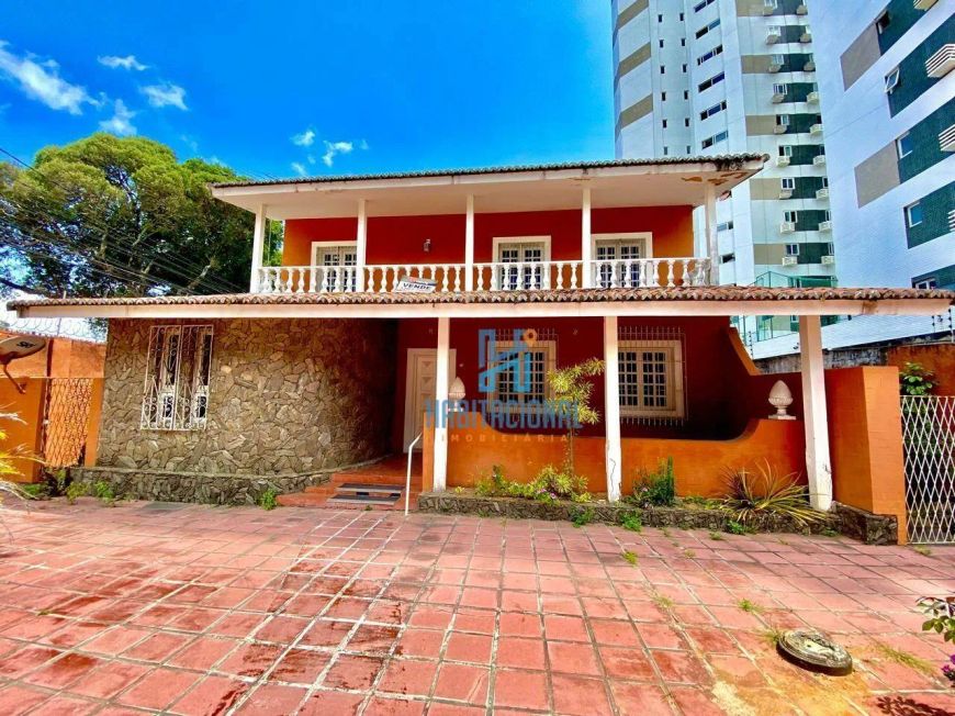 Casa Duplex de esquina em área nobre de Natal/RN!