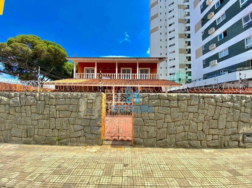 Casa Duplex de esquina em área nobre de Natal/RN!