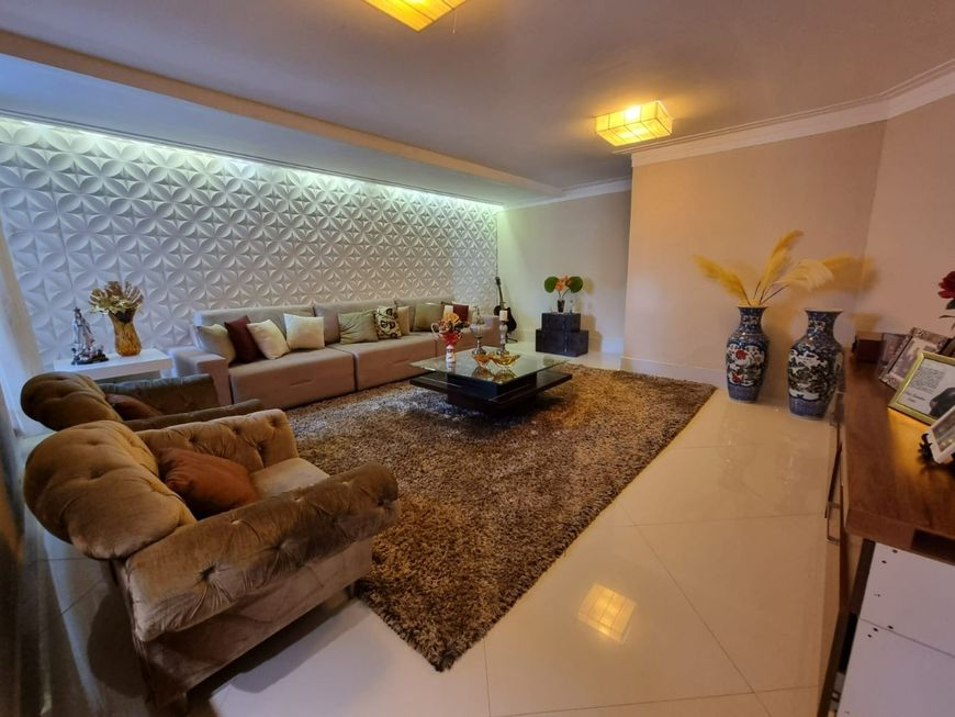 Casa condomínio Green Woods, 4 suítes e piscina privativa