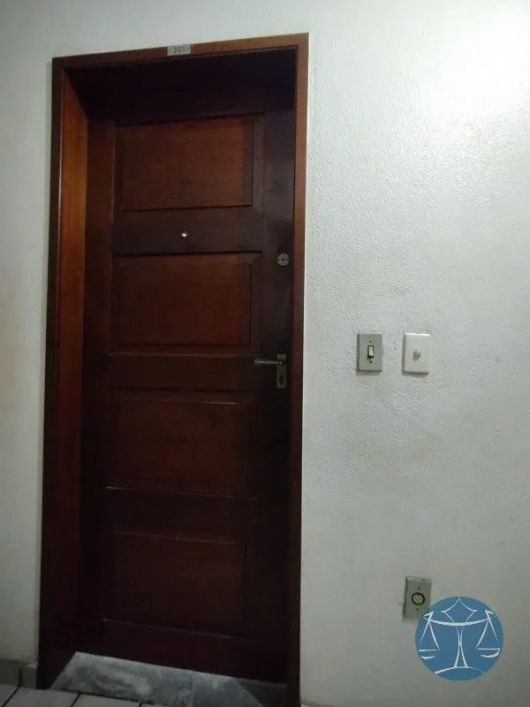 APARTAMENTO NO BARRO VERMELHO DE 124 METROS E 3 QUARTOS.