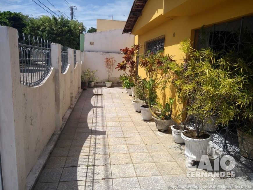 Casa em Lagoa Nova