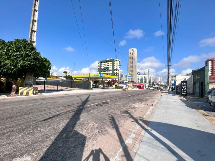 ‼️ ALUGO - Ponto Comercial na Av. Amintas Barros, Lagoa Nova: