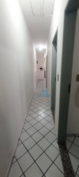 Apartamento com 4 dormitórios à venda, 90 m² por R$ 185.000,00 - Alecrim - Natal/RN
