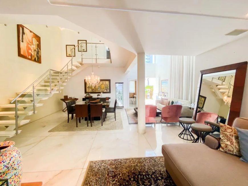 Casa duplex à venda com 4 quartos no Condomínio Ponta Negra Boulevard por R$ 4 milhões - Natal/RN