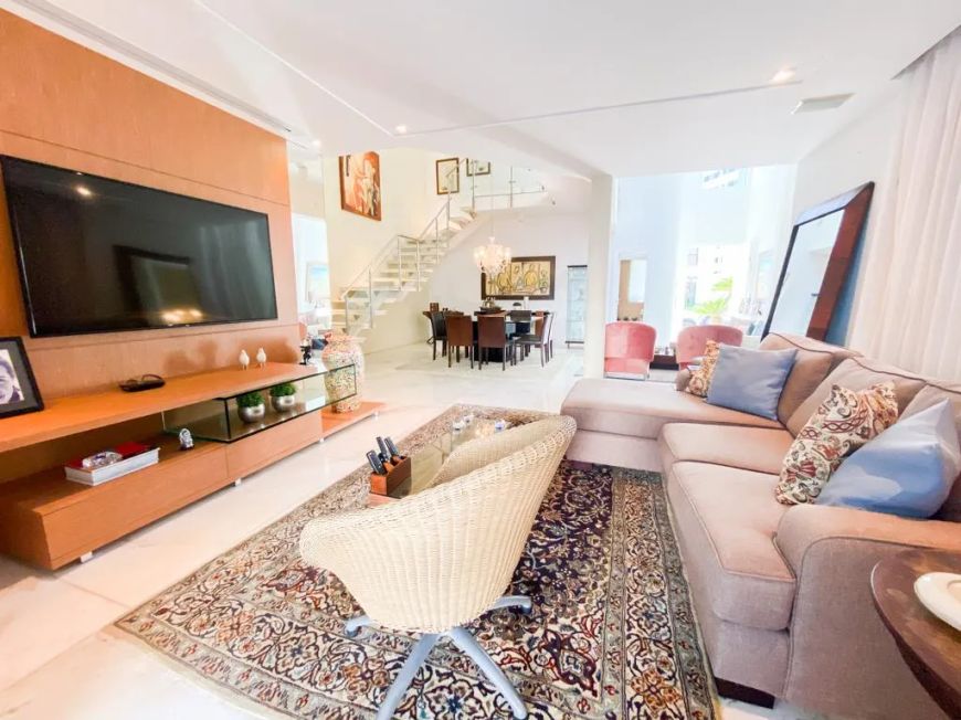 Casa duplex à venda com 4 quartos no Condomínio Ponta Negra Boulevard por R$ 4 milhões - Natal/RN