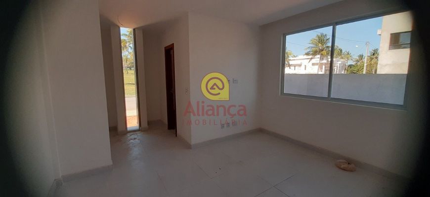 CASA EM CONDOMINIO