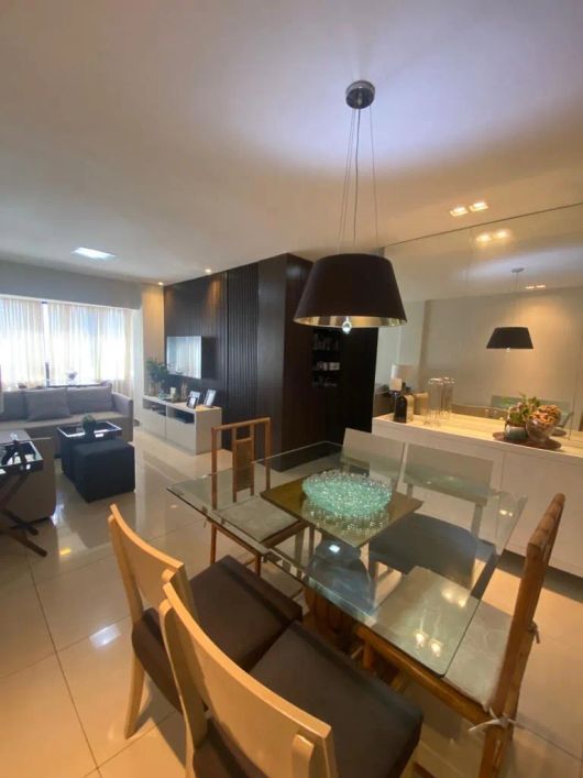 Imóvel para venda tem 90 metros quadrados com 3 quartos em Barro Vermelho - Natal - RN