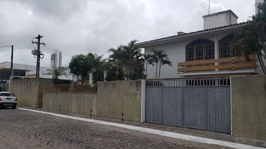 Casa com 5 dormitórios à venda, 415 m² por R$ 850.000,00 - Lagoa Nova - Natal/RN