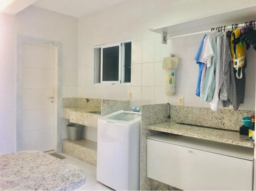 LINDA CASA NO CONDOMÍNIO PONTA NEGRA BOULEVARD
