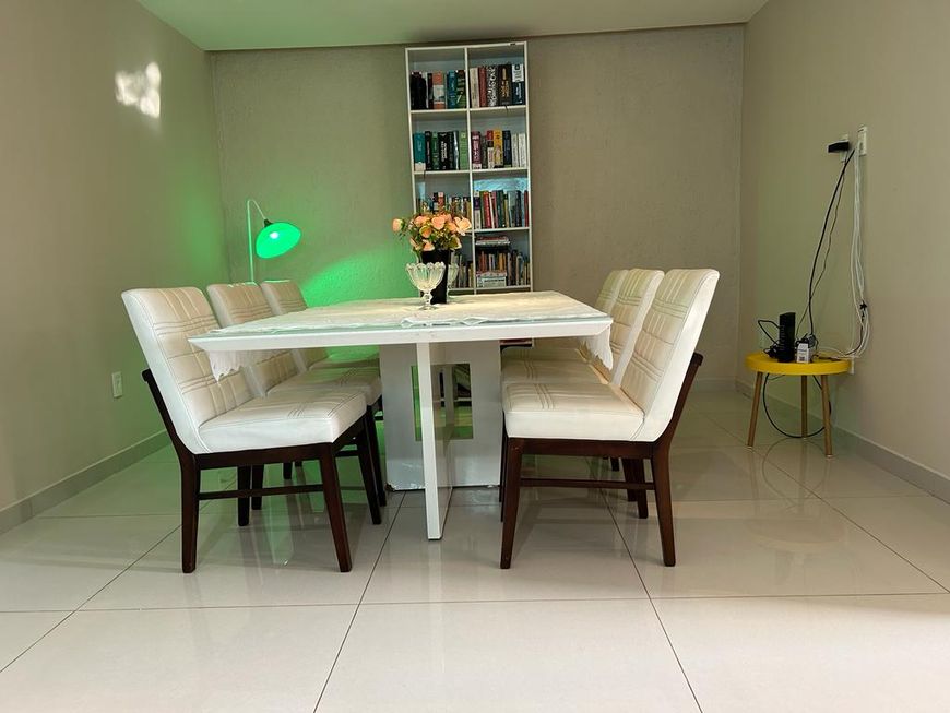 Imóvel para venda possui 200 metros quadrados com 3 quartos em Barro Vermelho - Natal - RN