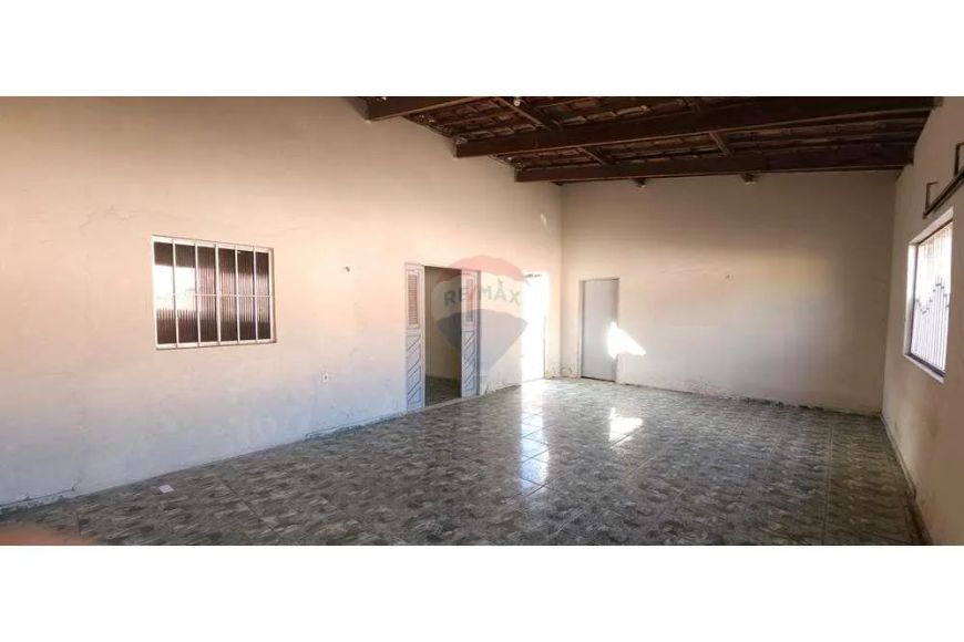 CASA - VENDA - NO BAIRRO DE LAGOA AZUL - NOVA NATAL