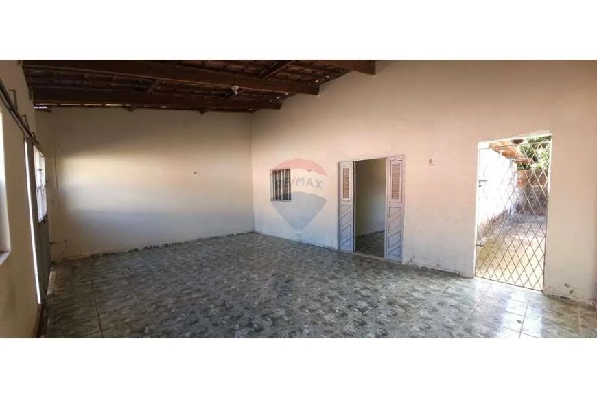 CASA - VENDA - NO BAIRRO DE LAGOA AZUL - NOVA NATAL