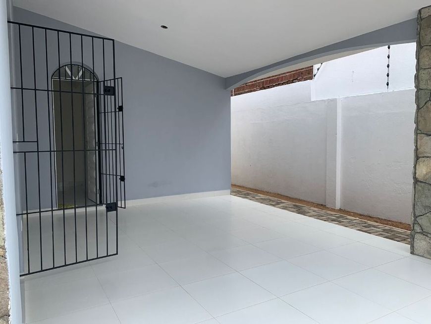 Casa com 3 dormitórios à venda, 180 m² por R$ 620.000 - Lagoa Nova - Natal/RN
