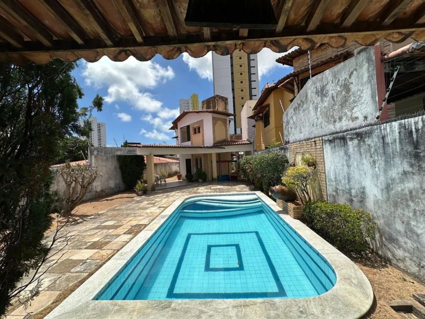 Casa com 4 dormitórios à venda, 176 m² por R$ 670.000,00 - Capim Macio - Natal/RN