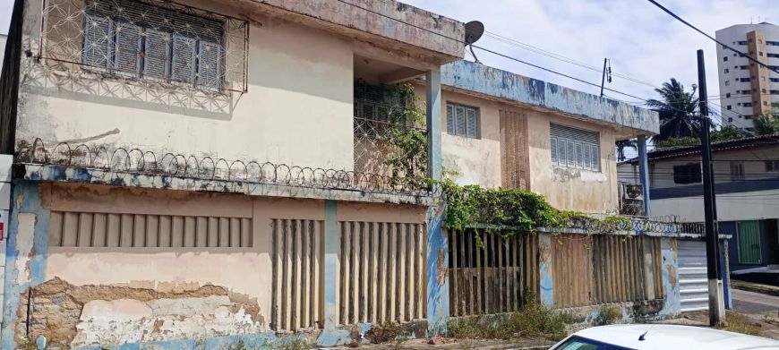 CASA-BARRO VERMELHO-DUPLEX