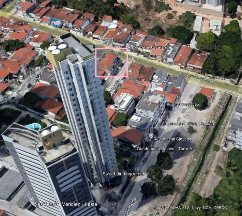 CASA-BARRO VERMELHO-DUPLEX