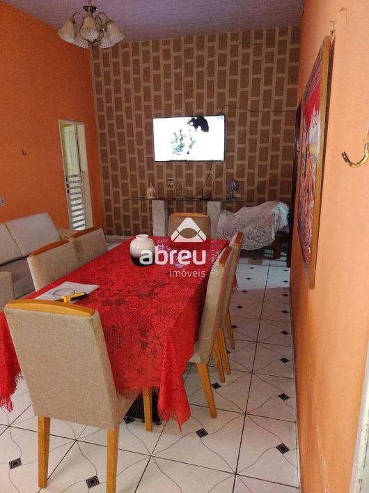 Casa à venda em Natal, São José - Igapó