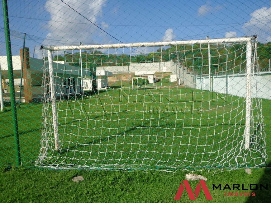 Terreno em Condomínio Vila dos Lagos, lado da sombra, área de lazer completa, 1.350m².