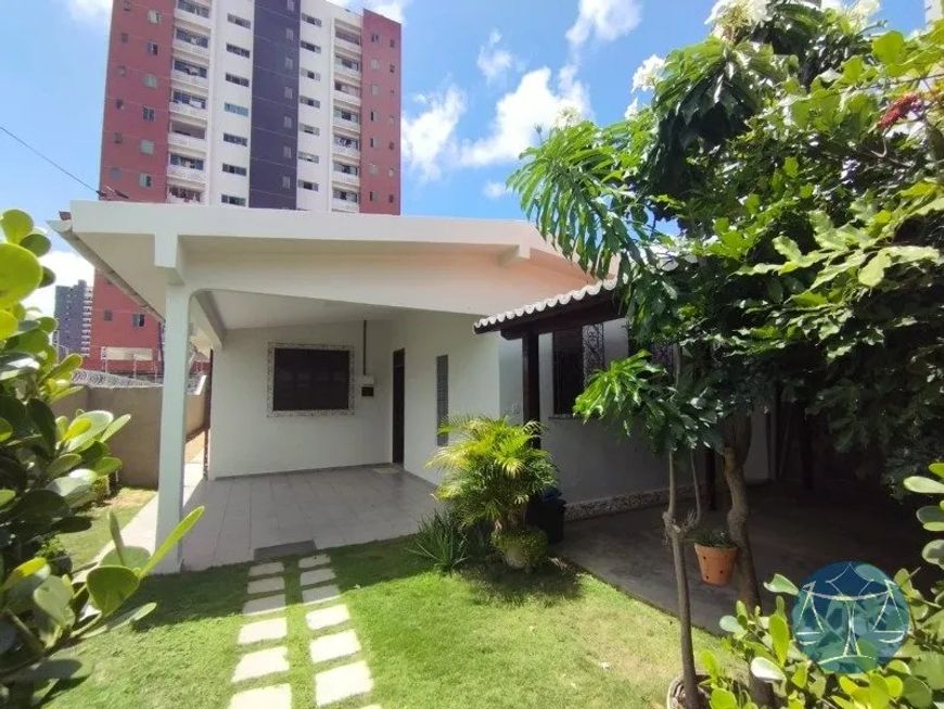 EXCELENTE CASA EM LAGOA NOVA