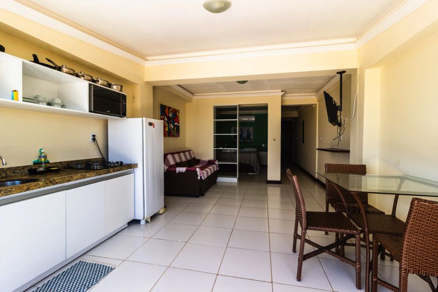 FLAT - RESIDENCIAL QUATRO AMIGOS