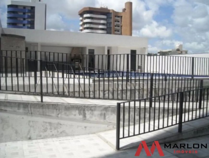 Apartamento Crystal Green, 5 suítes, escritório, lado da sombra, 369m².