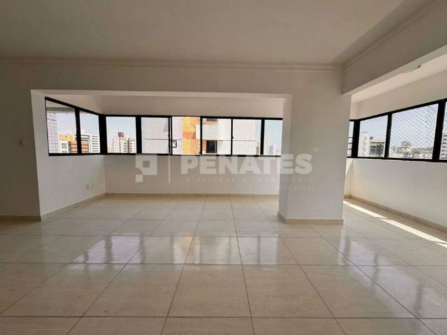 Apartamento com 3 suítes, sendo uma master, 195 m², Bairro Tirol, Natal-RN