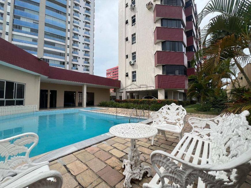 Espaçoso Apartamento à Venda em Lagoa Nova com 3 dormitórios , 142 m² - Natal/RN - AP0697