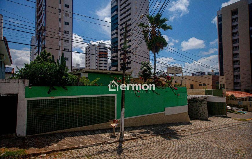 Casa com 5 dormitórios à venda, 400 m² por R$ 950.000,00 - Barro Vermelho - Natal/RN