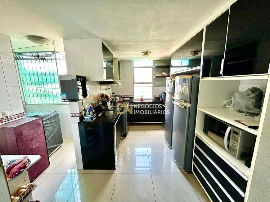 Apartamento com 3 dormitórios à venda, 123 m² por R$ 255.000,00 - Lagoa Nova - Natal/RN