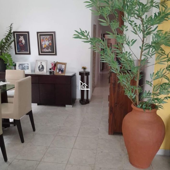 Vendo Casa no conj. Pirangi, bairro Neópolis | Varanda grande com churrasqueira
