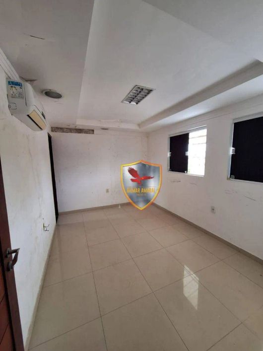 Excelente Primeiro Andar Ponto Comercial em Capim Macio Natal/RN