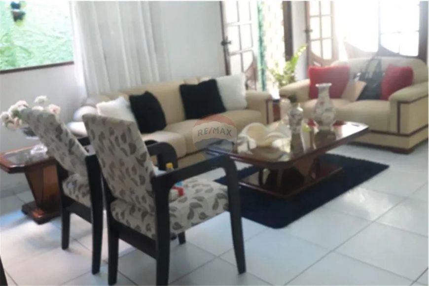 Casa Espaçosa e Moderna em Natal/Alecrim