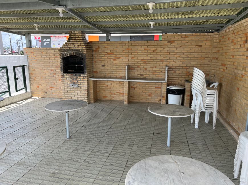 APARTAMENTO EDIFÍCIO JACUMÃ - 2/4 - 57m² CANDELÁRIA