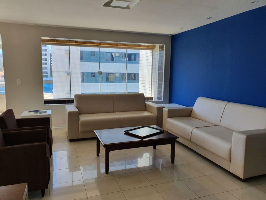 Apartamento de 237 metros quadrados no bairro Tirol com 4 quartos