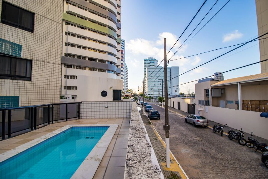 EDF APARTAMENTO EM PONTA NEGRA ANDAR ALTO