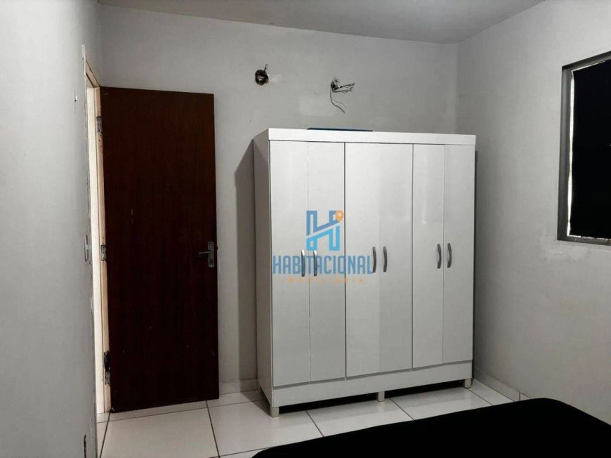 Apartamento com 3 dormitórios à venda, 110 m² por R$ 240.000,00 - Candelária - Natal/RN