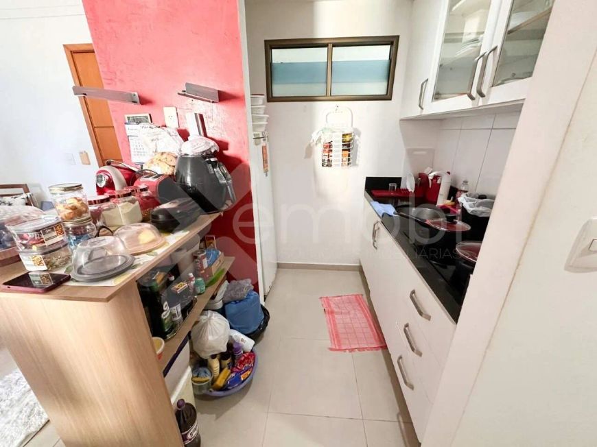 Apartamento à venda em Ponta Negra (Natal/RN) I Condomínio Cristallo Flat | 2/4 sendo 1 suíte - 56m²